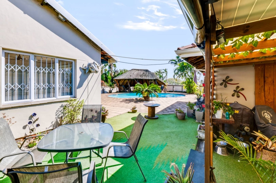 4 Bedroom Property for Sale in Athlone Park KwaZulu-Natal