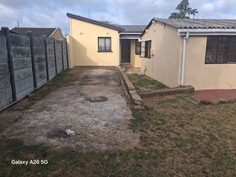 2 Bedroom Property for Sale in Austerville KwaZulu-Natal