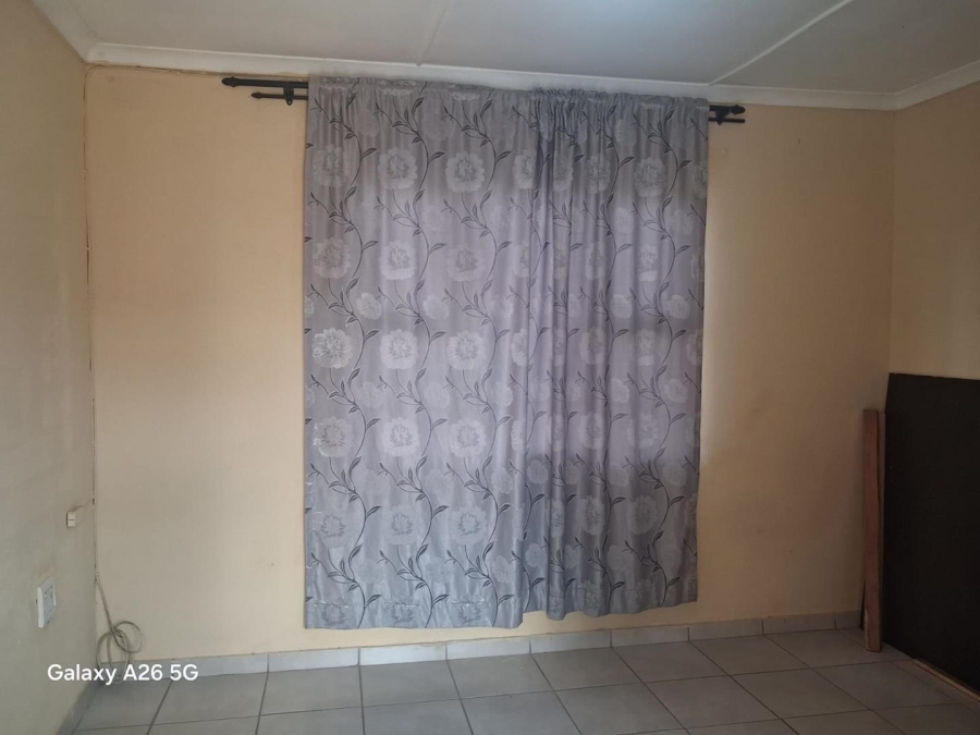 2 Bedroom Property for Sale in Austerville KwaZulu-Natal
