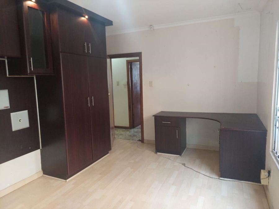 4 Bedroom Property for Sale in Isipingo Hills KwaZulu-Natal