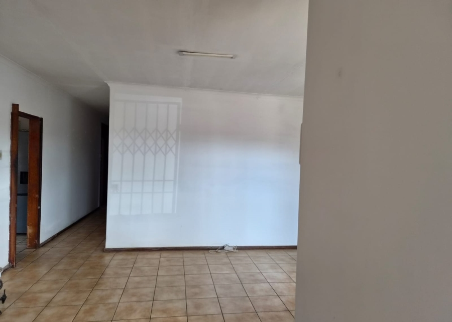 To Let 3 Bedroom Property for Rent in Bluff KwaZulu-Natal