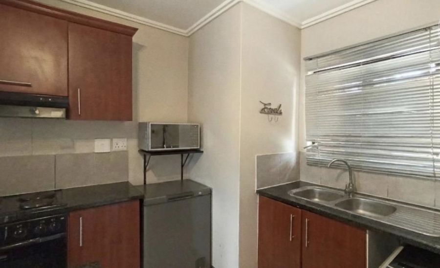 2 Bedroom Property for Sale in Sherwood KwaZulu-Natal