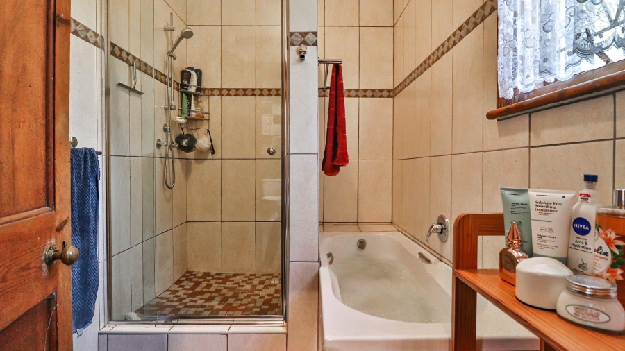 2 Bedroom Property for Sale in Prestbury KwaZulu-Natal