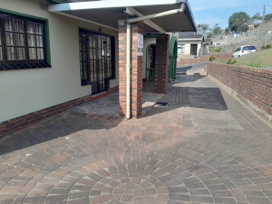4 Bedroom Property for Sale in Shallcross KwaZulu-Natal