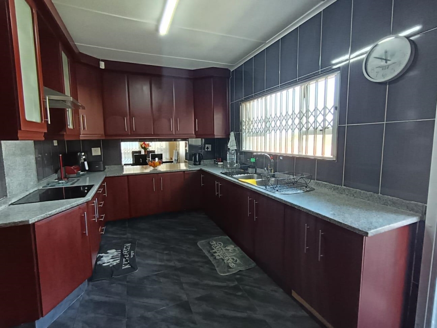 4 Bedroom Property for Sale in Bluff KwaZulu-Natal
