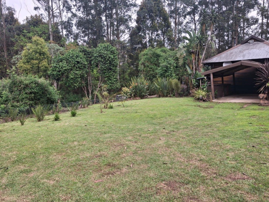To Let 2 Bedroom Property for Rent in Kloof KwaZulu-Natal