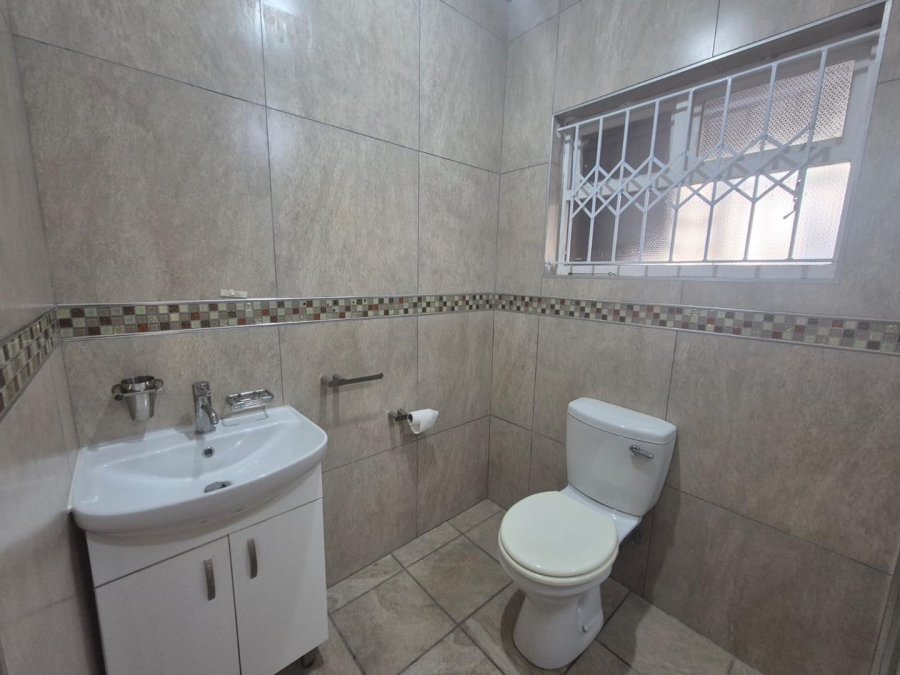 2 Bedroom Property for Sale in Malvern KwaZulu-Natal