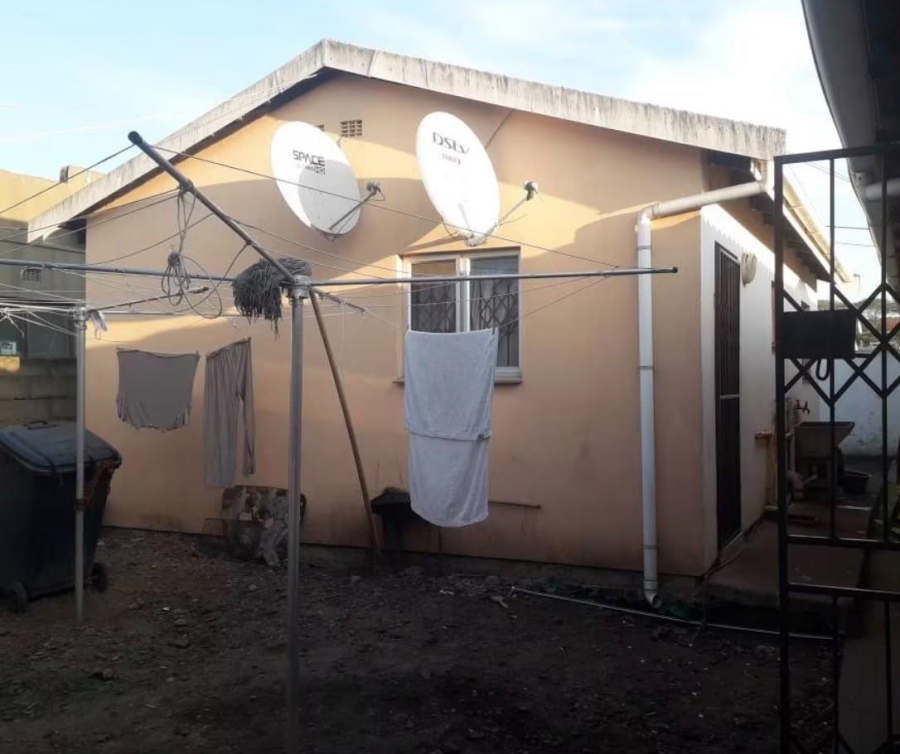 2 Bedroom Property for Sale in Kwamashu KwaZulu-Natal