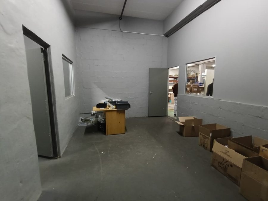 To Let Commercial Property for Rent in Pinetown North Industria KwaZulu-Natal