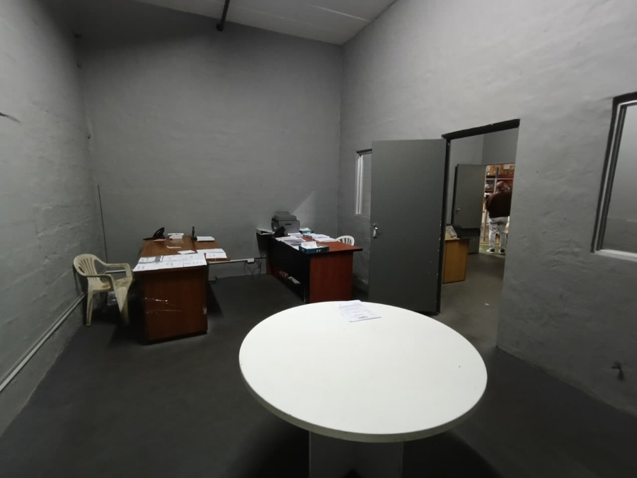 To Let Commercial Property for Rent in Pinetown North Industria KwaZulu-Natal
