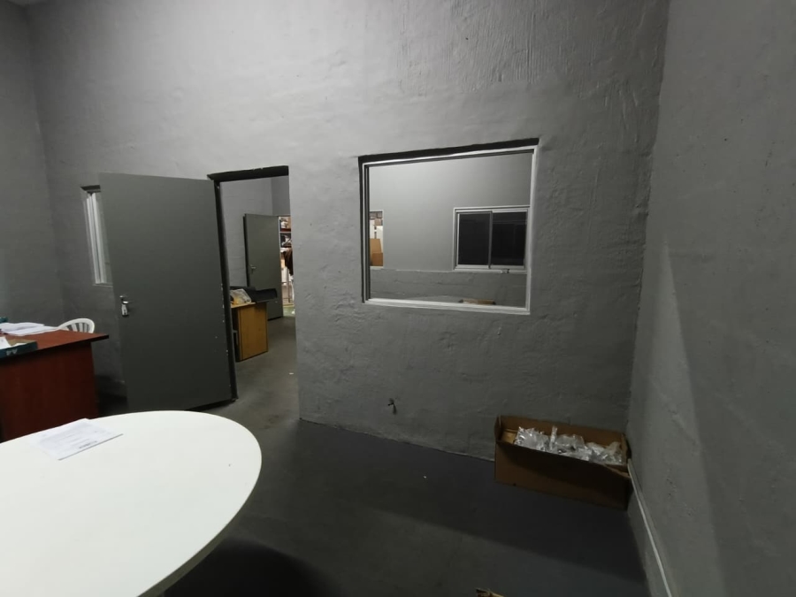 To Let Commercial Property for Rent in Pinetown North Industria KwaZulu-Natal