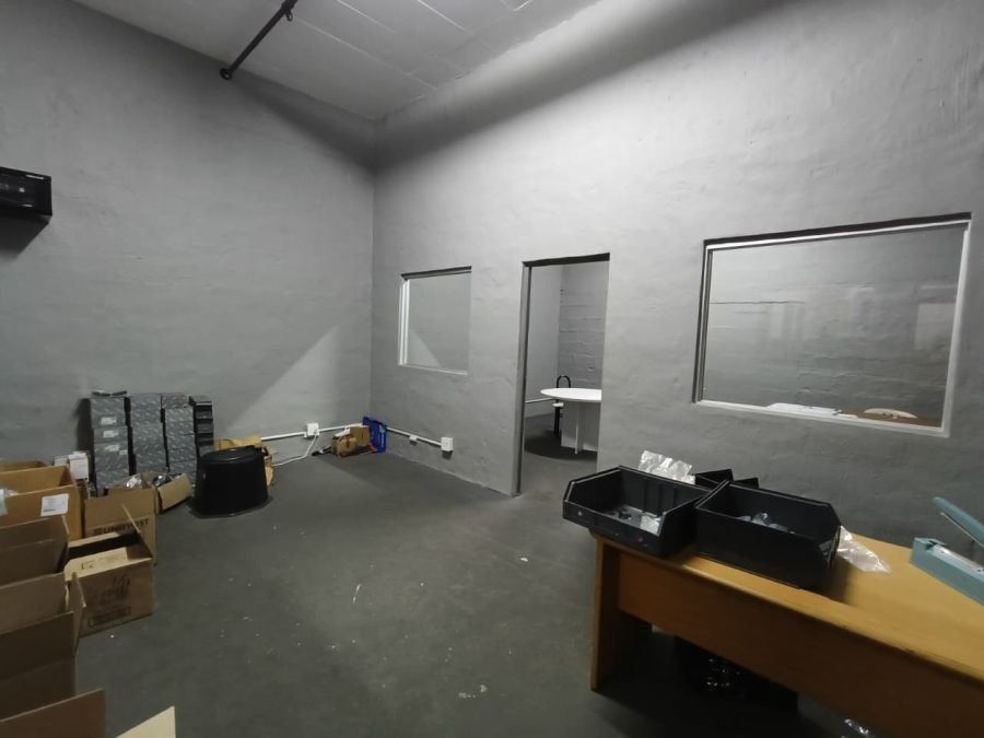 To Let Commercial Property for Rent in Pinetown North Industria KwaZulu-Natal