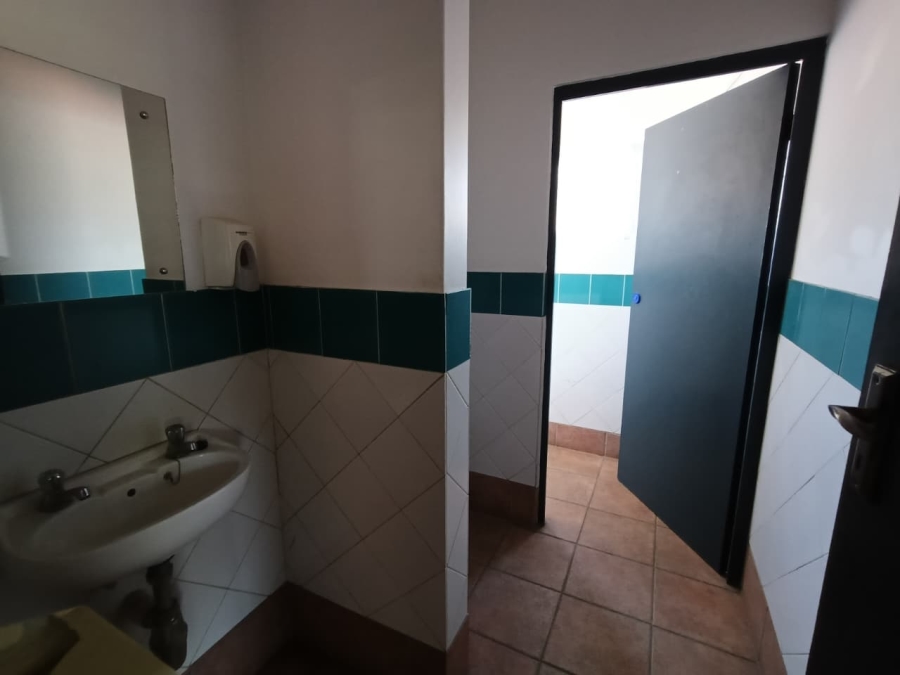To Let Commercial Property for Rent in Pinetown KwaZulu-Natal