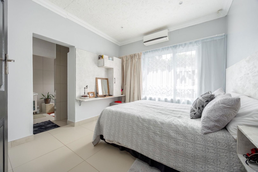 3 Bedroom Property for Sale in Umtentweni KwaZulu-Natal