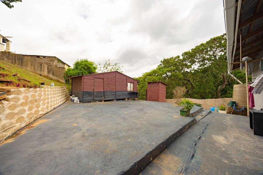 3 Bedroom Property for Sale in Umtentweni KwaZulu-Natal