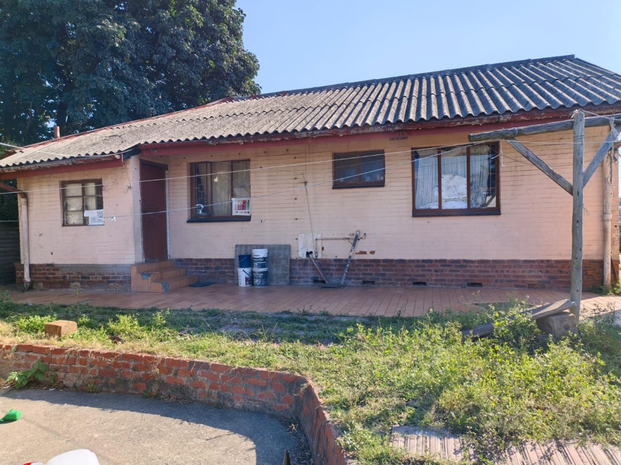 3 Bedroom Property for Sale in Mount Vernon KwaZulu-Natal