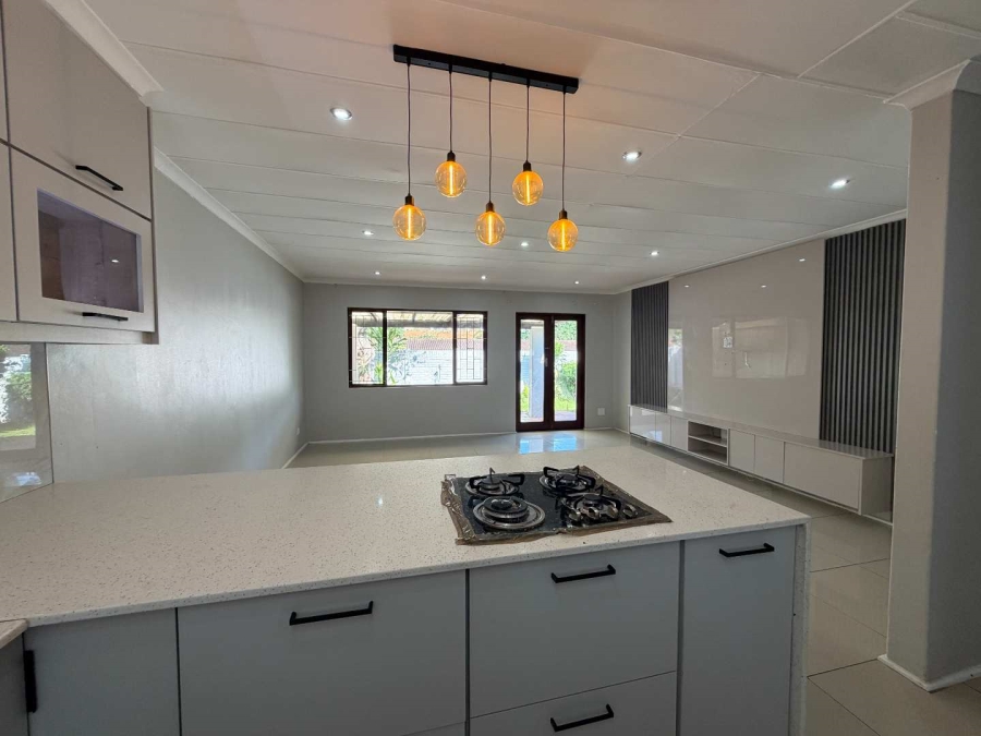To Let 2 Bedroom Property for Rent in Glen Hills KwaZulu-Natal