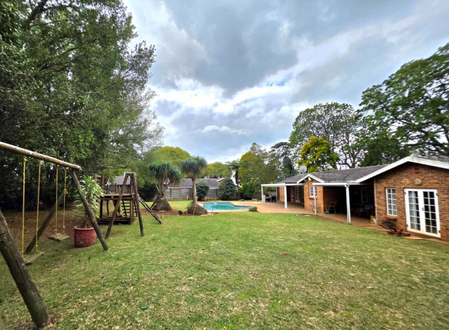 4 Bedroom Property for Sale in Waterfall KwaZulu-Natal