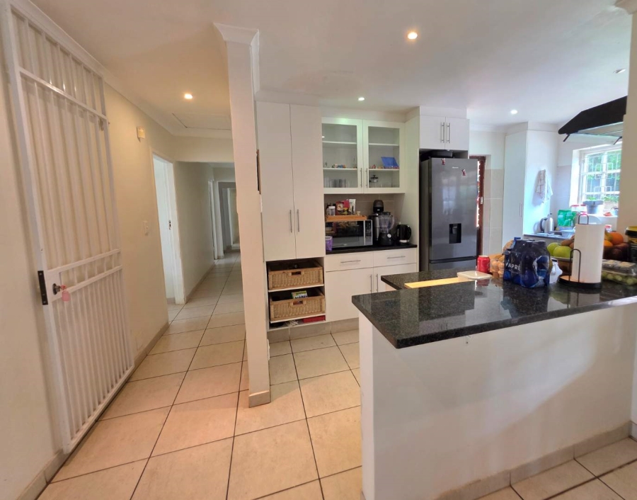 4 Bedroom Property for Sale in Waterfall KwaZulu-Natal