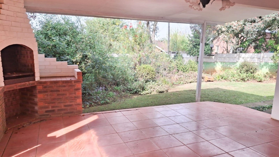 4 Bedroom Property for Sale in Greendale KwaZulu-Natal
