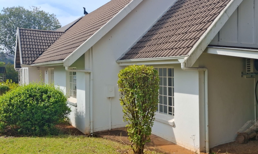 4 Bedroom Property for Sale in Greendale KwaZulu-Natal
