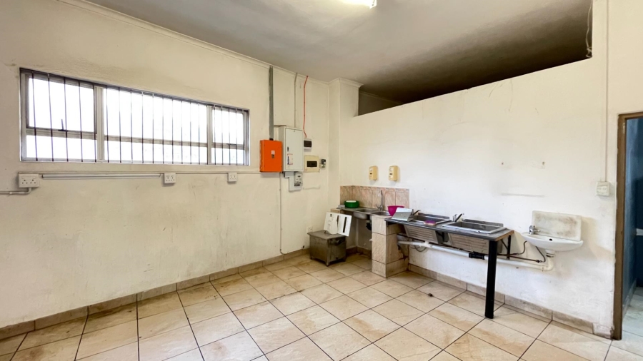 To Let Commercial Property for Rent in Durban North KwaZulu-Natal
