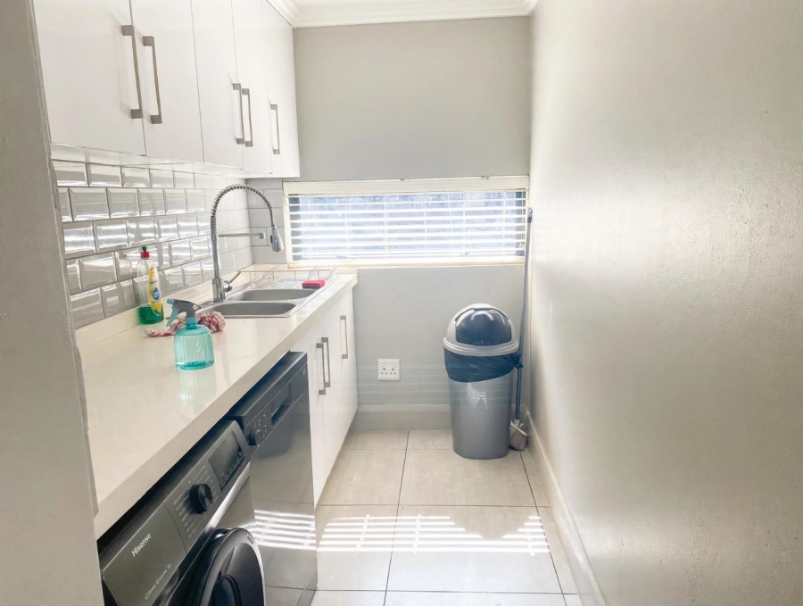 To Let 4 Bedroom Property for Rent in Palm Lakes Estate KwaZulu-Natal