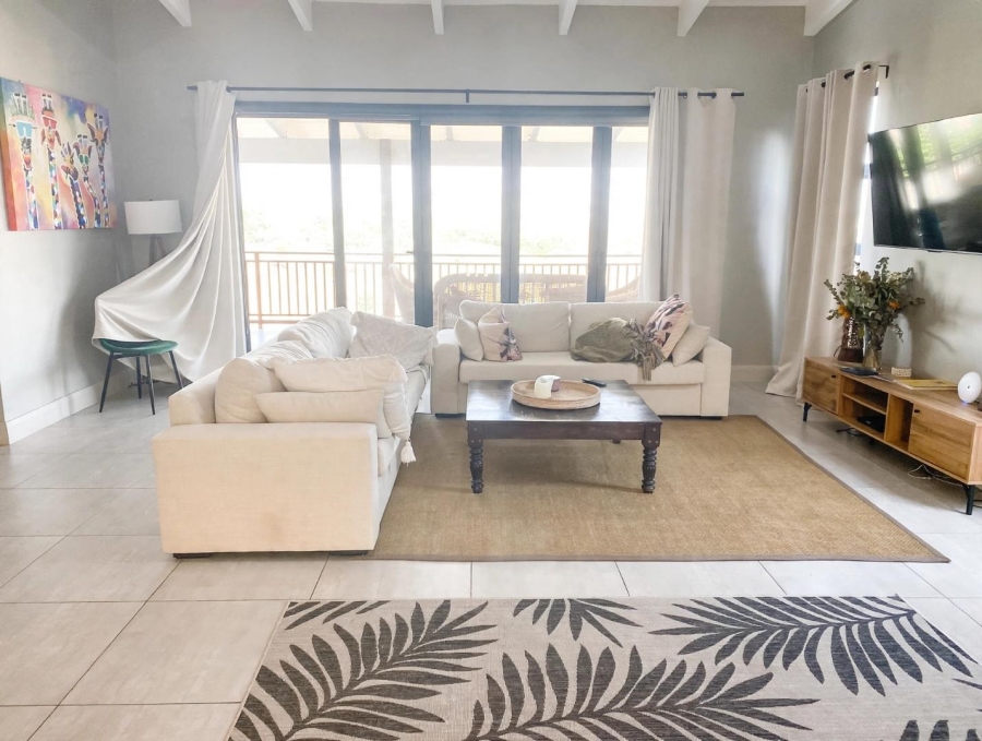 To Let 4 Bedroom Property for Rent in Palm Lakes Estate KwaZulu-Natal