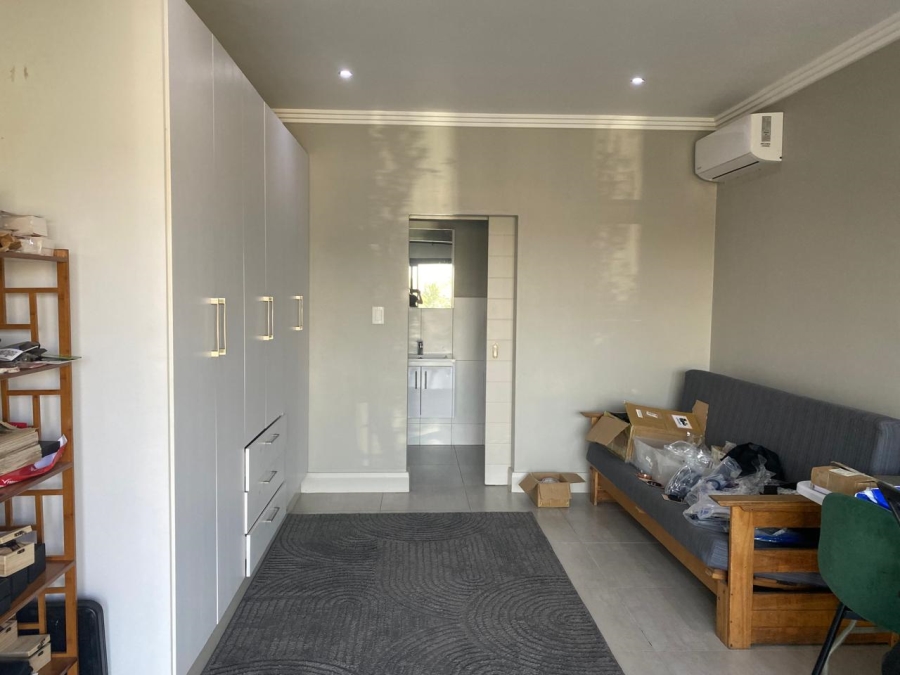 To Let 4 Bedroom Property for Rent in Palm Lakes Estate KwaZulu-Natal