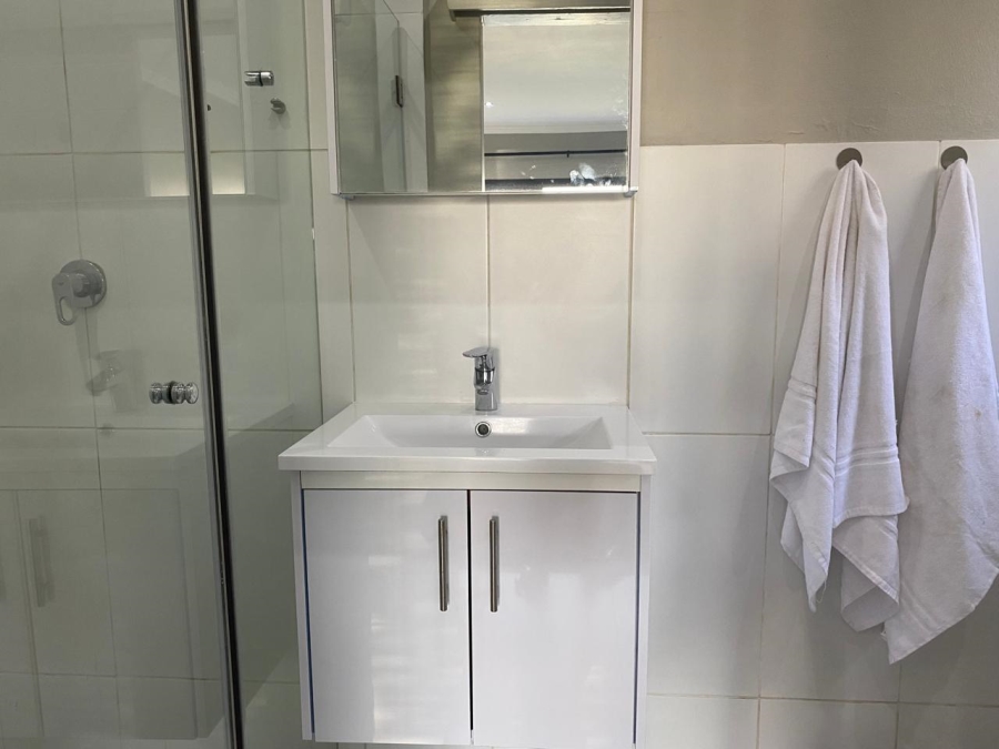 To Let 4 Bedroom Property for Rent in Palm Lakes Estate KwaZulu-Natal