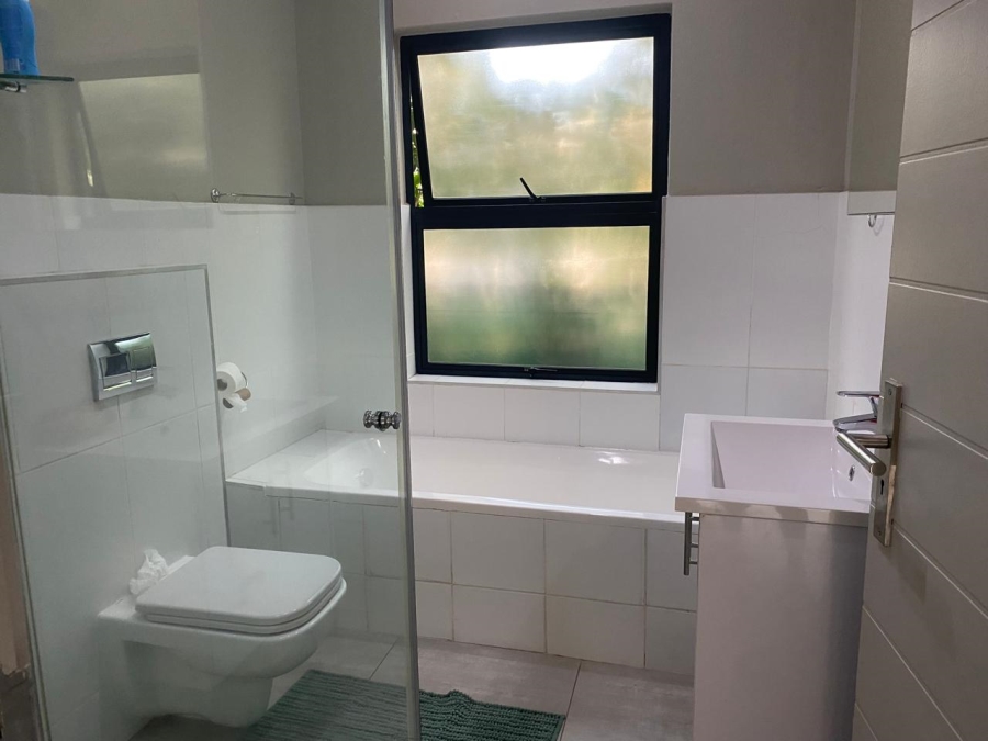 To Let 4 Bedroom Property for Rent in Palm Lakes Estate KwaZulu-Natal
