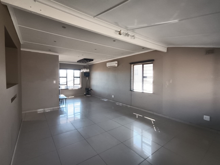 3 Bedroom Property for Sale in Bluff KwaZulu-Natal