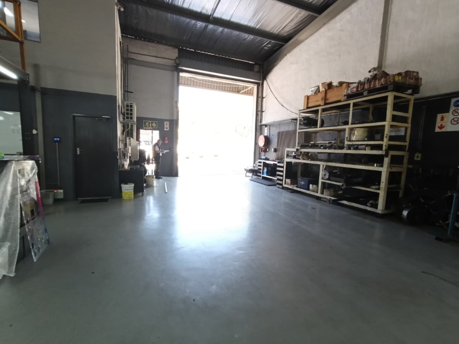 To Let Commercial Property for Rent in Westmead KwaZulu-Natal