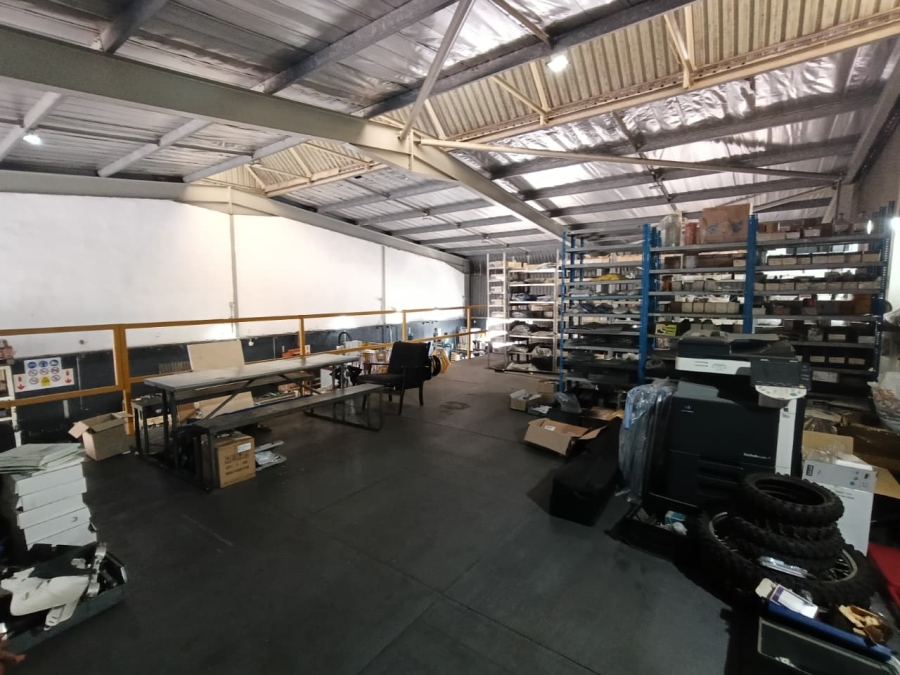 To Let Commercial Property for Rent in Westmead KwaZulu-Natal