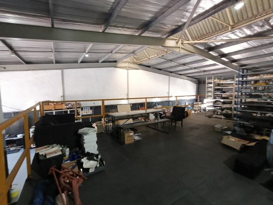 To Let Commercial Property for Rent in Westmead KwaZulu-Natal