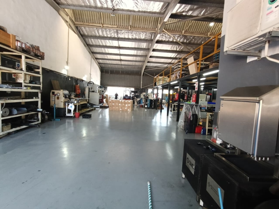To Let Commercial Property for Rent in Westmead KwaZulu-Natal