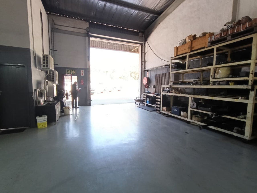 To Let Commercial Property for Rent in Westmead KwaZulu-Natal