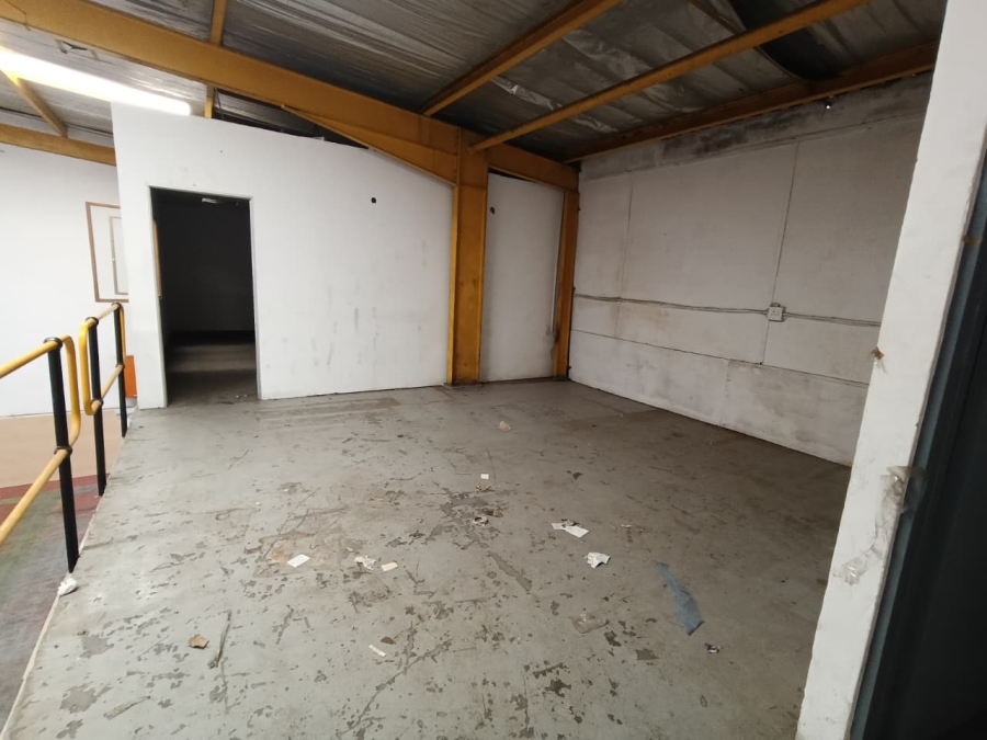 To Let Commercial Property for Rent in Westmead KwaZulu-Natal