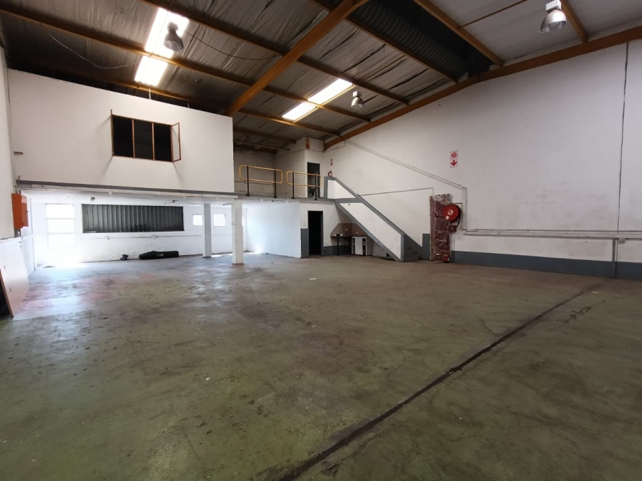 To Let Commercial Property for Rent in Westmead KwaZulu-Natal