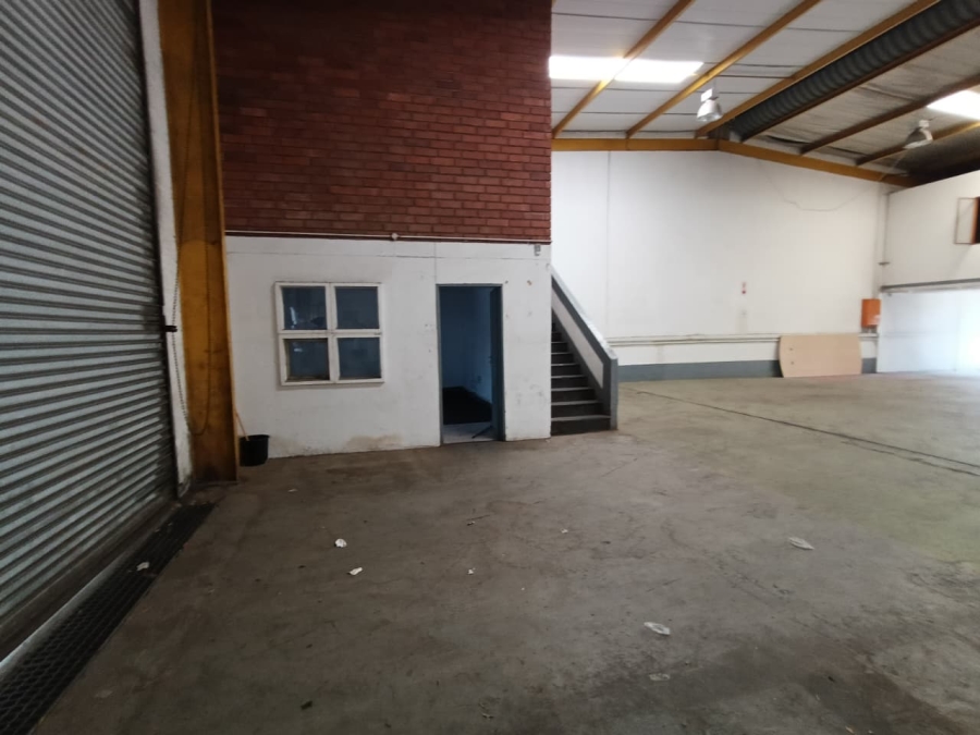 To Let Commercial Property for Rent in Westmead KwaZulu-Natal