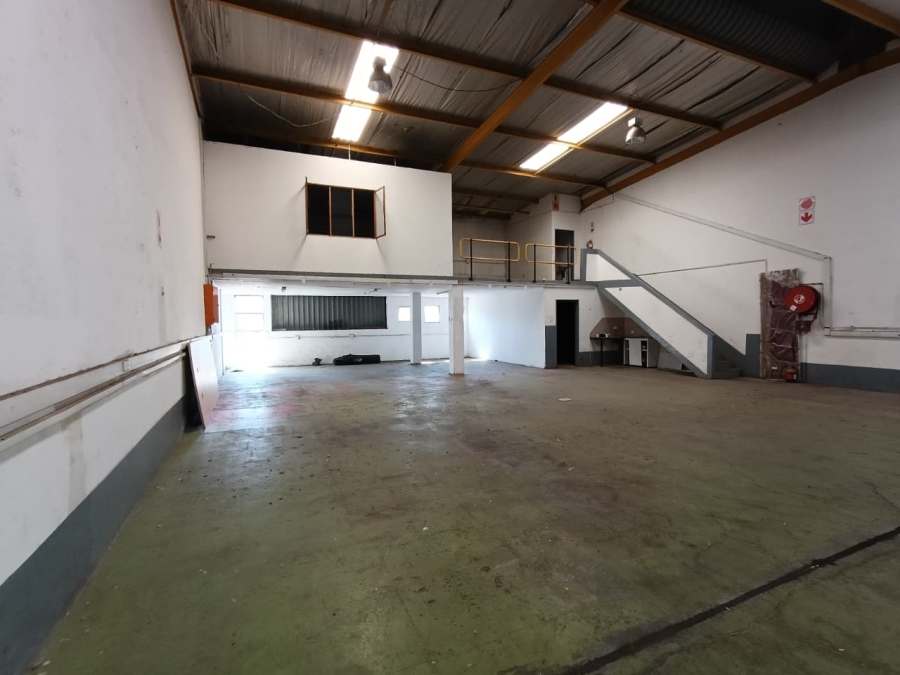 To Let Commercial Property for Rent in Westmead KwaZulu-Natal