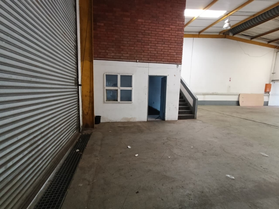To Let Commercial Property for Rent in Westmead KwaZulu-Natal