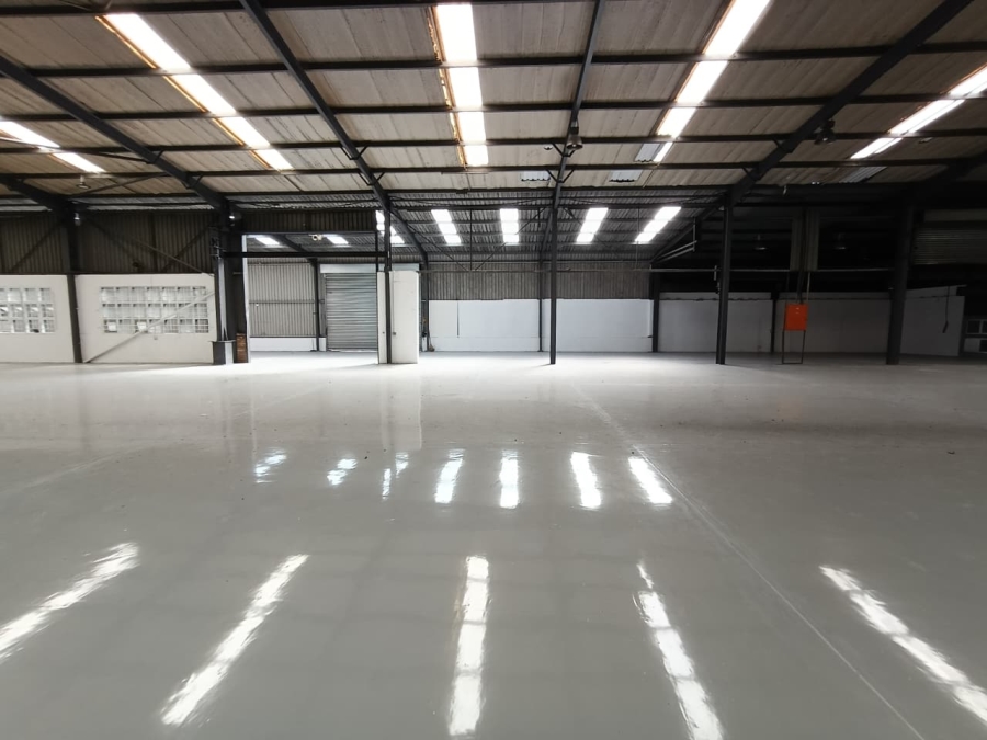 To Let Commercial Property for Rent in Westmead KwaZulu-Natal