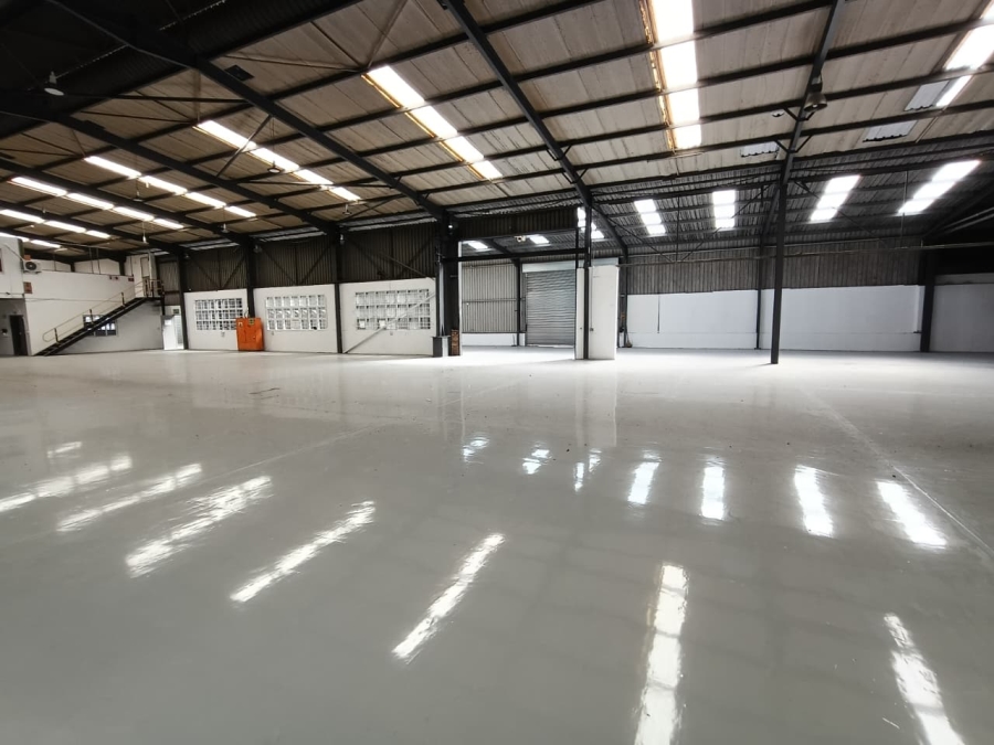 To Let Commercial Property for Rent in Westmead KwaZulu-Natal