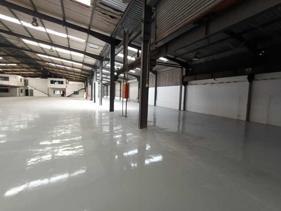 To Let Commercial Property for Rent in Westmead KwaZulu-Natal