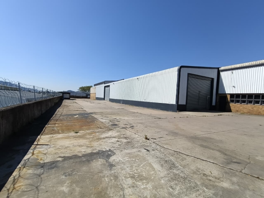 To Let Commercial Property for Rent in Westmead KwaZulu-Natal