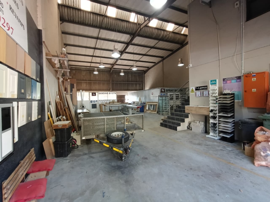 To Let Commercial Property for Rent in Westmead KwaZulu-Natal