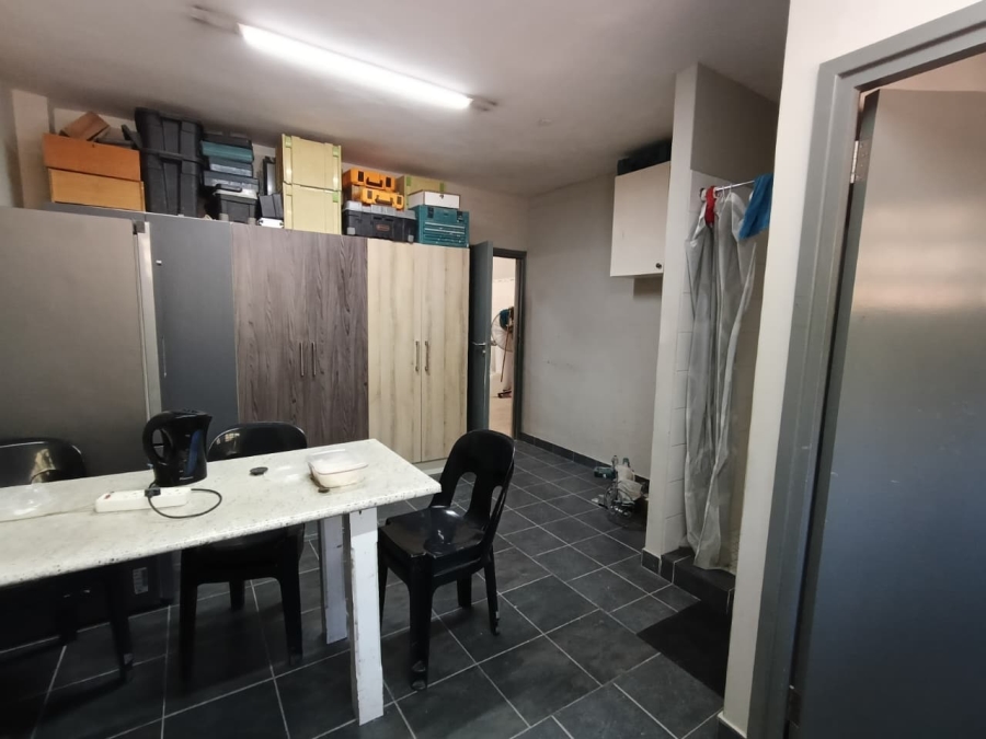 To Let Commercial Property for Rent in Westmead KwaZulu-Natal