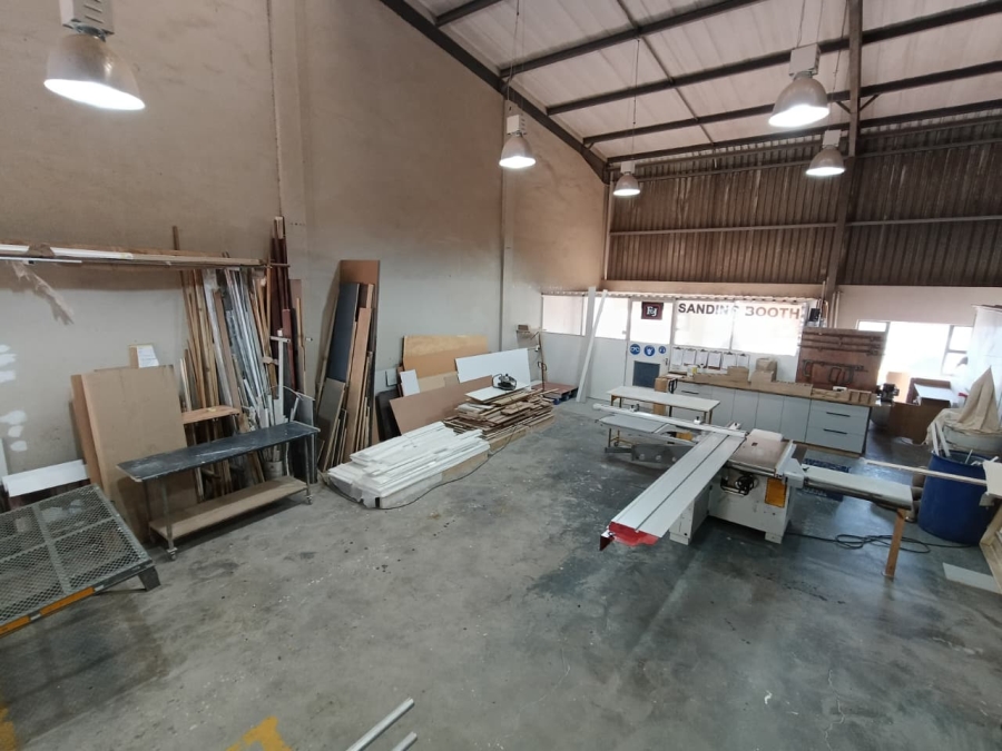 To Let Commercial Property for Rent in Westmead KwaZulu-Natal