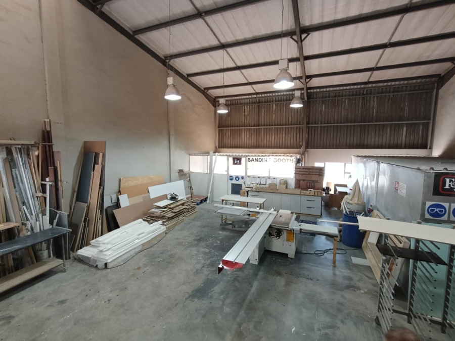 To Let Commercial Property for Rent in Westmead KwaZulu-Natal